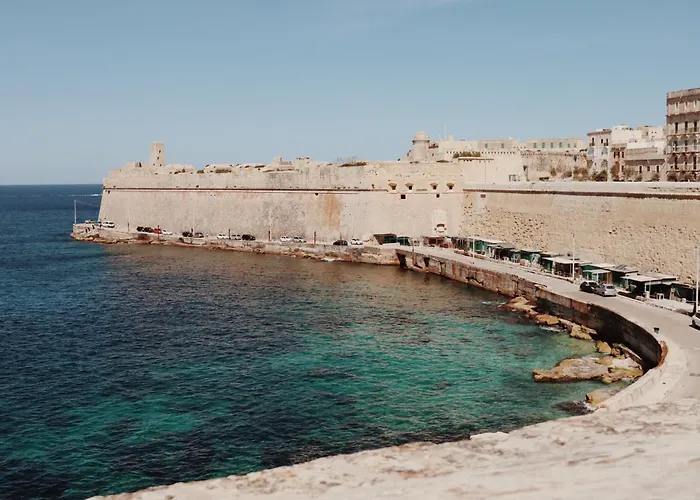 Cozy Private With Ensuite In Msida/pieta - Near Valletta Проживание в семье