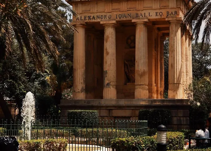 Проживание в семье Cozy Private With Ensuite In Msida/pieta - Near Valletta *