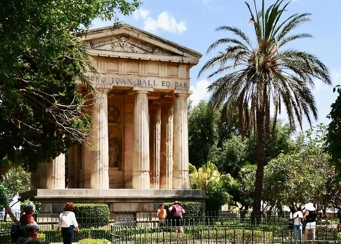 Cozy Private With Ensuite In Msida/pieta - Near Valletta *