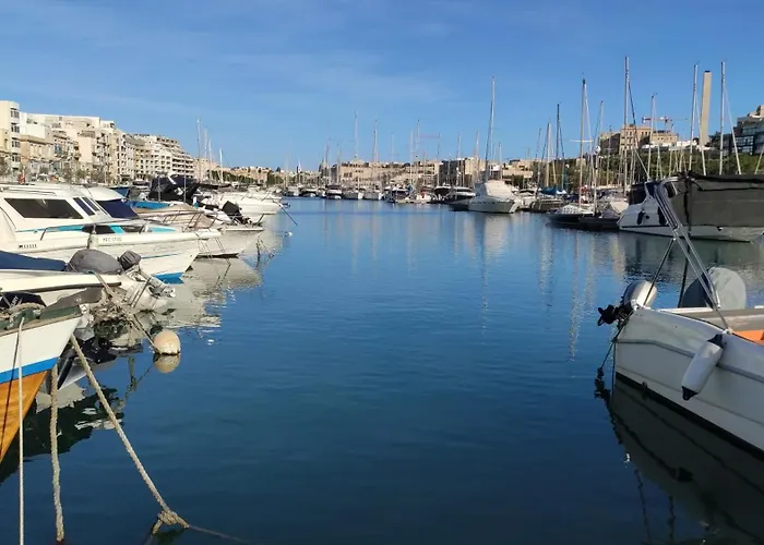 Cozy Private With Ensuite In Msida/pieta - Near Valletta Pieta