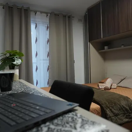 Cozy Private With Ensuite In Msida/pieta - Near Valletta Δωμάτια σε οικογενειακή κατοικία Pietà