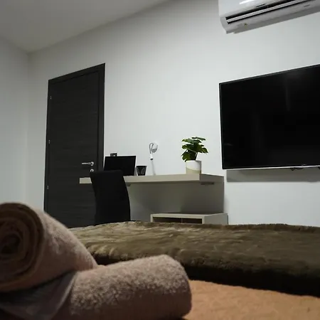 Cozy Private With Ensuite In Msida/pieta - Near Valletta Pietà